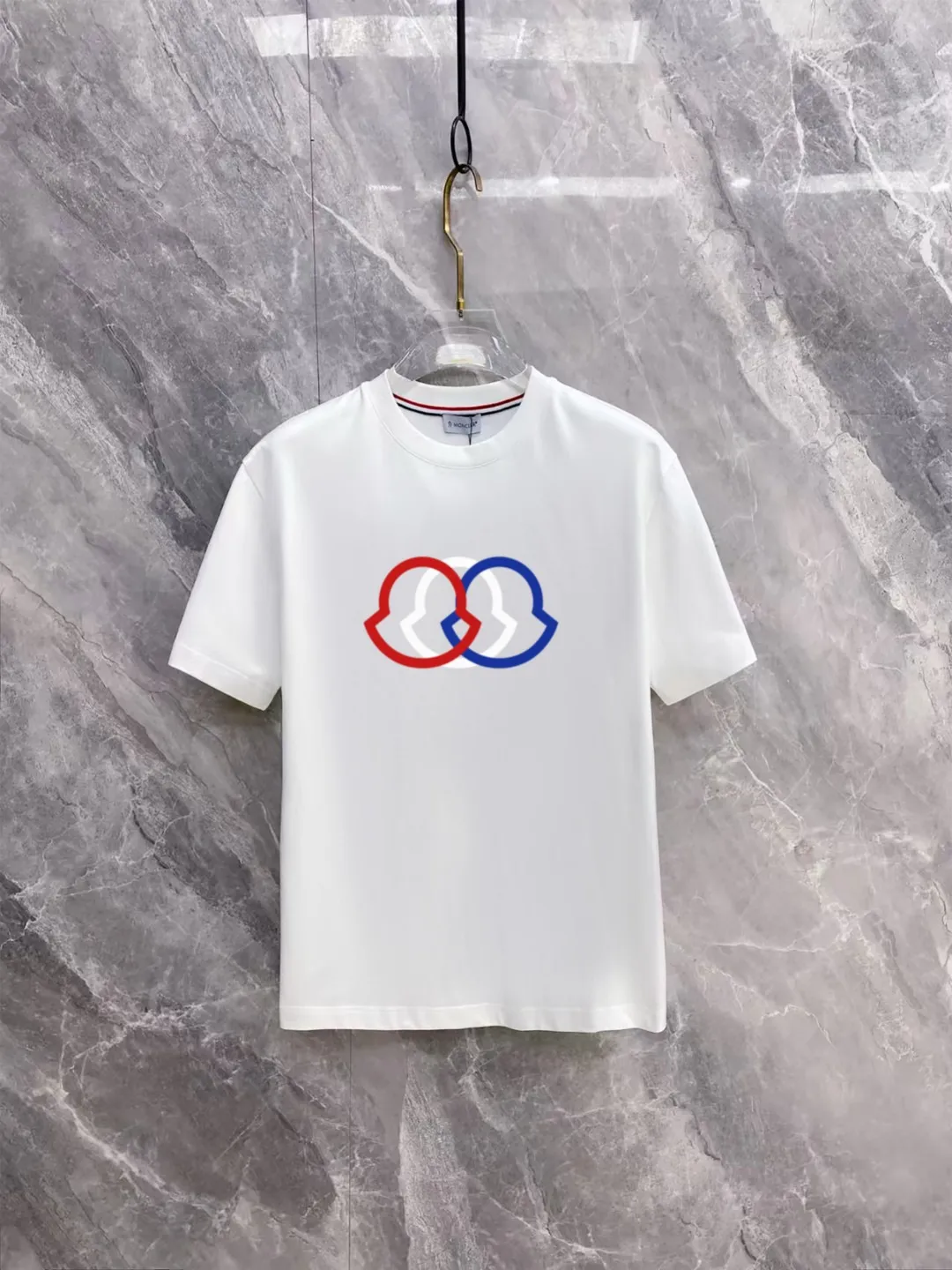 P80💰《Moncler~ 》 2026New Arrival Quality T ， , Versatile Quality ！ ‼ 32 250G ‼ ， ， ， ， T 🤪 Sizes：S-M-L-XL-2XL ：Black，White， Same Style
